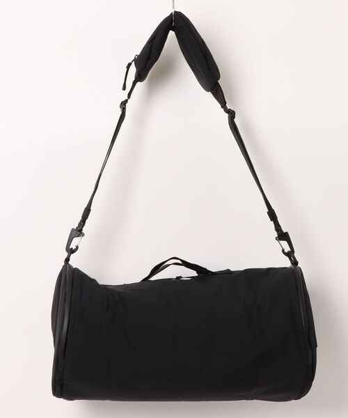MAKAVELIC(マキャベリック)の「【NO】【MAKAVELIC】【Cloud 3way Boston Bag】(ボストンバッグ・メンズ・ダークネイビー/カーキ・ONESIZE)」の3枚目の写真