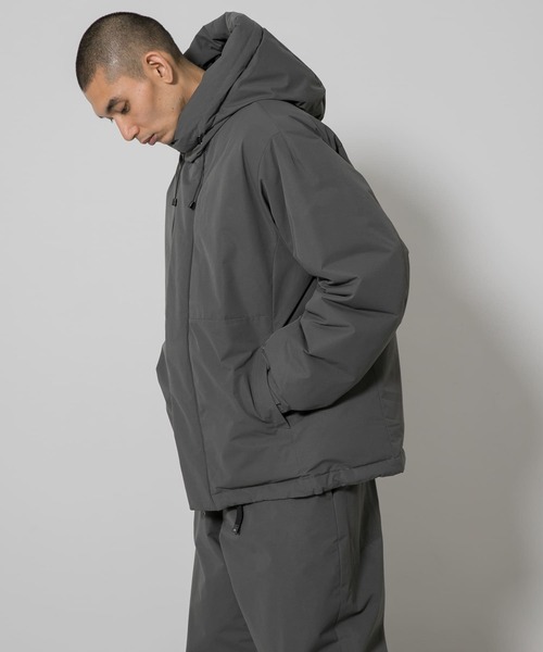 EKAL(エカル)の「『別注』Mizuno×EKAL GORE-TEX WINDSTOPPER ダウンジャケット(ダウンジャケット/コート・メンズ・グレー系その他/ブラック・LARGE/MEDIUM/SMALL)」の5枚目の写真