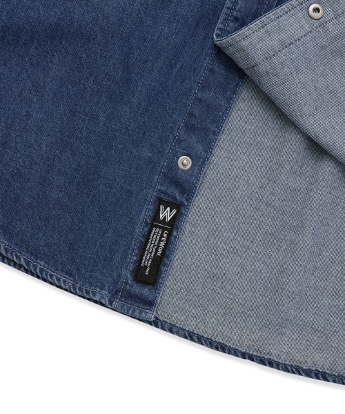 LIFE WORK(ライフワーク)の「ツーポケットルーズフィットデニムシャツ(シャツ/ブラウス・メンズ・ブラック/ダークブルー・MEDIUM)」の5枚目の写真