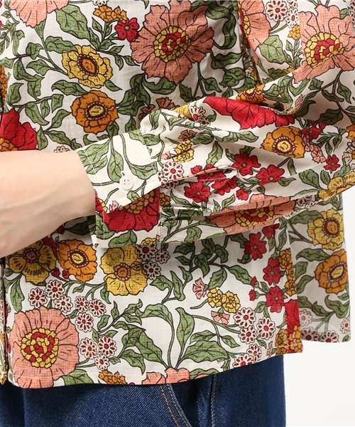 E hyphen world gallery MANIA（イーハイフンワールドギャラリーマニア）の「M ルーズパフスリーブブラウス（シャツ/ブラウス・レディース・オフホワイト/マルチ/ネイビー・FREE）」の9枚目の写真