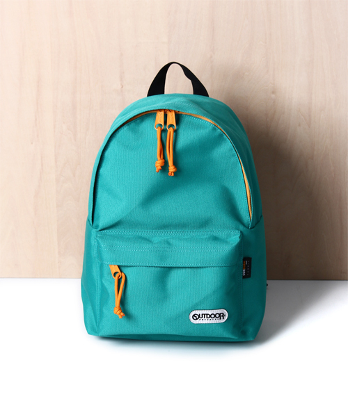 OUTDOOR PRODUCTS(アウトドアプロダクツ)の「KIDSデイパック(バックパック/リュック・キッズ・ブラック/エメラルド/B/ロイヤルブルー/ピンク/A・ONE SIZE)」の3枚目の写真