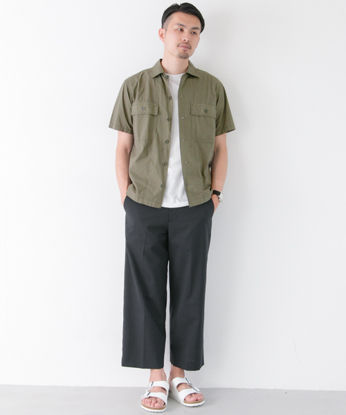 URBAN RESEARCH（アーバンリサーチ）の「UR タイプライターミリタリーS/Sシャツ（シャツ/ブラウス・メンズ・ネイビー/ベージュ/カーキ・LARGE/MEDIUM）」の13枚目の写真