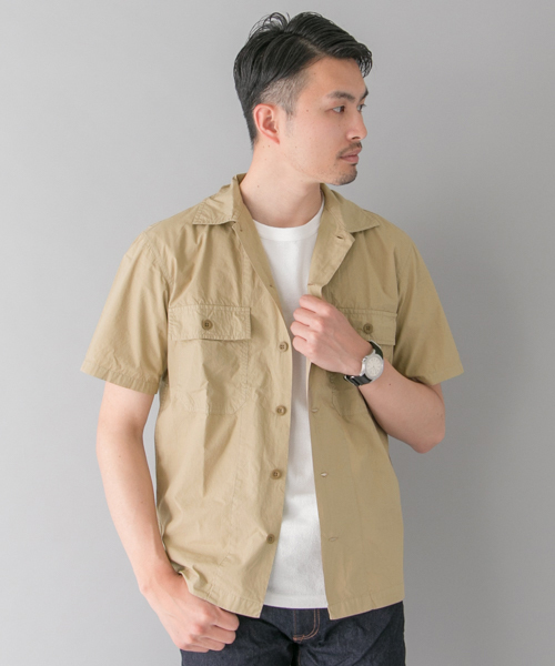 URBAN RESEARCH（アーバンリサーチ）の「UR タイプライターミリタリーS/Sシャツ（シャツ/ブラウス・メンズ・ネイビー/ベージュ/カーキ・LARGE/MEDIUM）」の14枚目の写真