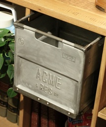 ACME FURNITURE�i�A�N���t�@�j�`���[�j�́uACME STEEL BOX�@�X�`�[���{�b�N�X�i���[�O�b�Y�j�v
