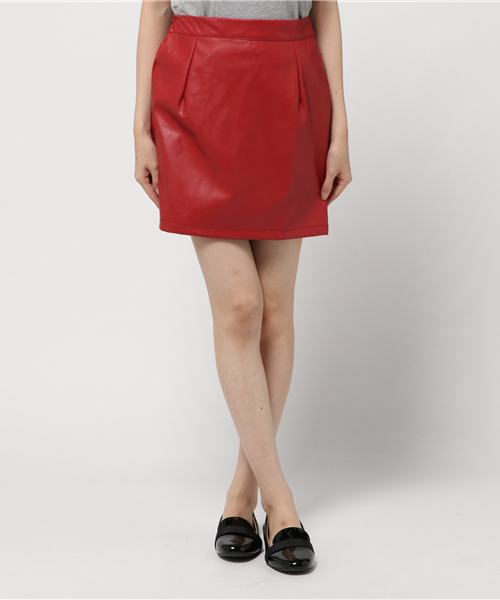 PUNYUS（プニュズ）の「フェイクレザータイトミニスカート（スカート・レディース・ブラック/レッド/ピンク/ブルー・1/4/3/2）」の4枚目の写真