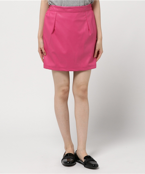 PUNYUS（プニュズ）の「フェイクレザータイトミニスカート（スカート・レディース・ブラック/レッド/ピンク/ブルー・1/4/3/2）」の3枚目の写真