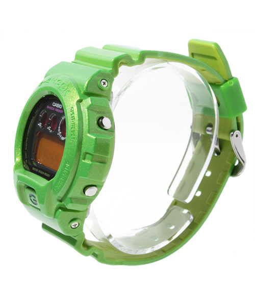 G-SHOCK（ジーショック）の「Metallic Colors（アナログ腕時計・メンズ・グリーン・FREE）」の2枚目の写真