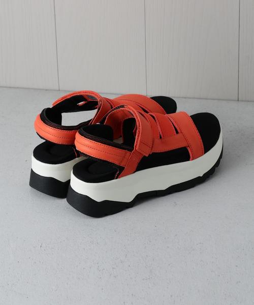 Teva（テバ）の「＜TEVA＞ZAMORA EX SANDAL/ｻﾝﾀﾞﾙ（サンダル・レディース・ブラック/オレンジ・5/7/6/8）」の6枚目の写真