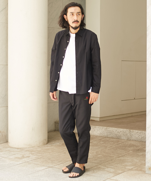 AMERICAN RAG CIE(アメリカンラグシー)の「アメリカンラグシーオリジナル 刺繍入ブロードシャツ(シャツ/ブラウス・メンズ・ホワイト/サックスブルー/ダークグリーン/ブラック・1/2)」の13枚目の写真