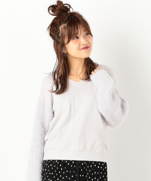 archives（アルシーヴ）の「袖ファープルオーバー（ニット/セーター・レディース・オフホワイト/パープル/グレー/ブラック/ラベンダー・MEDIUM）」の4枚目の写真