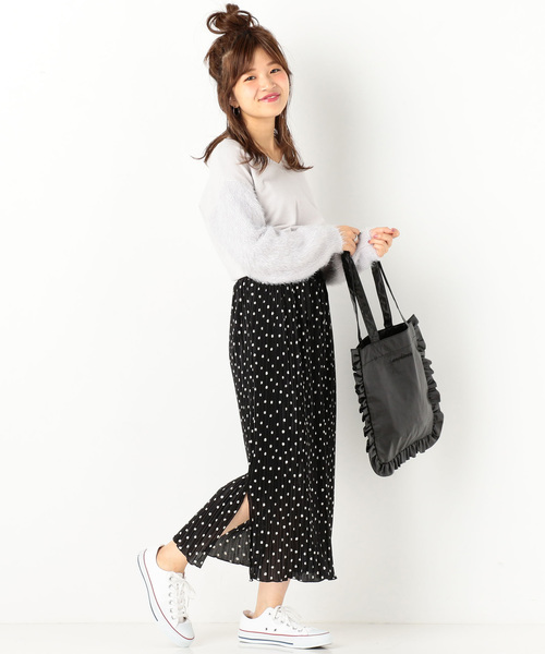 archives（アルシーヴ）の「袖ファープルオーバー（ニット/セーター・レディース・オフホワイト/パープル/グレー/ブラック/ラベンダー・MEDIUM）」の15枚目の写真