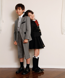 Catherine Cottage（キャサリンコテージ）の「ピーク襟