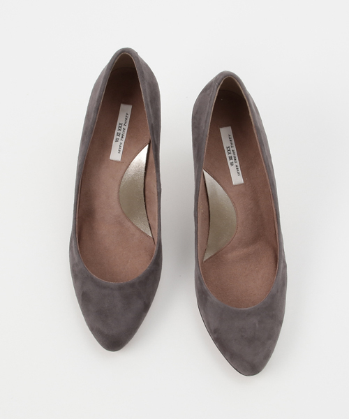 SEVEN TWELVE THIRTY(セヴントゥエルヴサーティー)の「LovelyWalk アーチスポンジ入りパンプス(パンプス・レディース・ベージュ/ベージュ系その他/ベージュ系その他2/グレイッシュベージュ/ブラック/Black/レッド/ブラック系その他・22.5cm/23cm/23.5cm/24cm/22cm/24.5cm)」の12枚目の写真