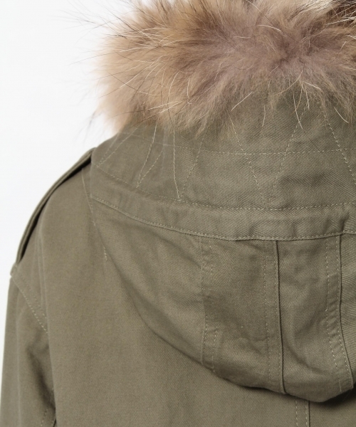 laboratory work(ラボラトリーワーク)の「ラクーンファー付きモッズコート(モッズコート・レディース・カーキ・MEDIUM)」の15枚目の写真