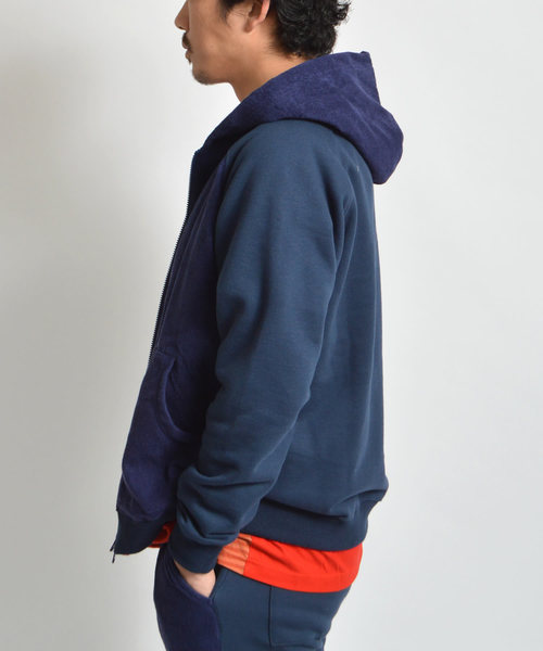 THING FABRICS（シングファブリックス）の「tHING FABRICS/シングファブリックス Switching CORDURA Zip Hoodie (Short Pile)（パーカー・メンズ・ブラック/ネイビー・M/L）」の12枚目の写真