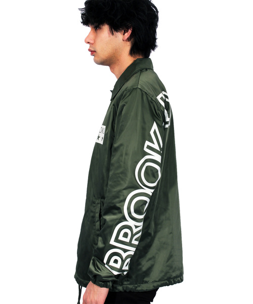 ８(eight)（エイト）の「ロゴ コーチジャケット ナイロンジャケット （ナイロンジャケット・メンズ・ブラック/カーキ・LARGE/MEDIUM）」の5枚目の写真