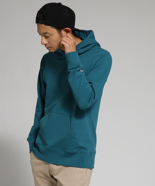 BASECONTROL�i�x�[�X�R���g���[���j�́u�p�[�J�[ BC���b�y�� �X�|�[�c �z�����M�i�p�[�J�[�j�v�b�O���[��