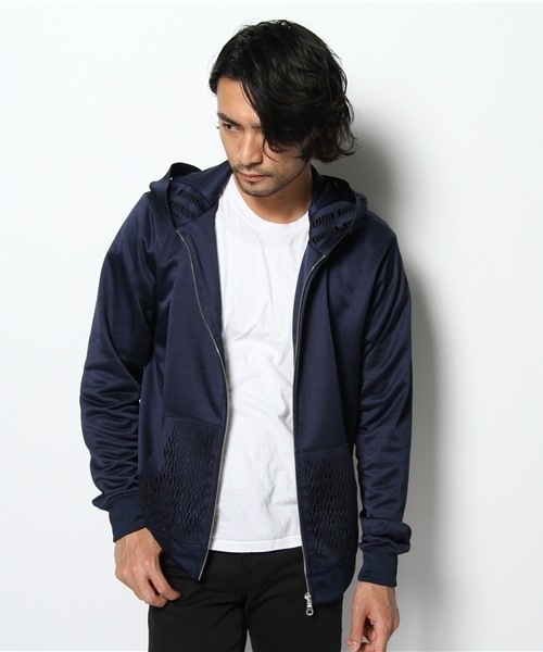 MIDWEST（ミッドウエスト）の「ANREALAGE×MIDWEST 別注レーザーパーカー（パーカー・メンズ・ブラック/ネイビー・2/1）」の7枚目の写真