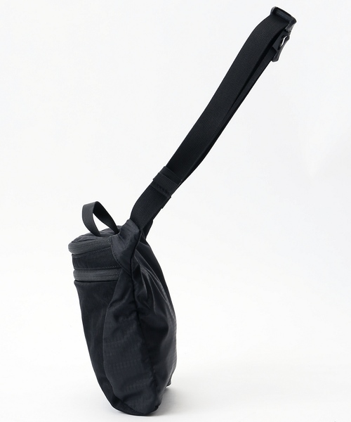 MILLET（ミレー）の「RENAULT×MILLET×EDIFICE JAUNTY サコッシュ（ショルダーバッグ・メンズ・ブラック・FREE）」の2枚目の写真