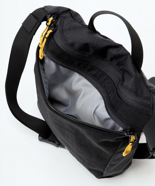 MILLET（ミレー）の「RENAULT×MILLET×EDIFICE JAUNTY サコッシュ（ショルダーバッグ・メンズ・ブラック・FREE）」の9枚目の写真