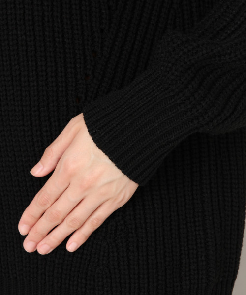 LOWRYS FARM（ローリーズファーム）の「アゼタートルチュニック　818844（ニット/セーター・レディース・ブラック/ベージュ/パープル/アイボリー・FREE）」の11枚目の写真