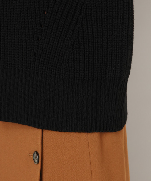 LOWRYS FARM（ローリーズファーム）の「アゼタートルチュニック　818844（ニット/セーター・レディース・ブラック/ベージュ/パープル/アイボリー・FREE）」の12枚目の写真