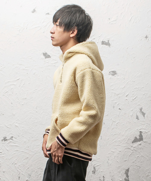MinoriTY(マイノリティ)の「ボア素材リブラインハーフZIPパーカー(パーカー・メンズ・ブルー/モカ/クリーム/ブラック・L/XL/M)」の10枚目の写真