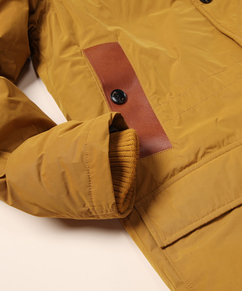 Paul Smith JEANS（ポールスミスジーンズ）の「HOODED DOWN COAT 【232313 655M】（ダウンジャケット/コート・メンズ・バーガンディー/マスタード/ネイビー・SMALL/MEDIUM/XX-LARGE/LARGE/X-LARGE）」の10枚目の写真