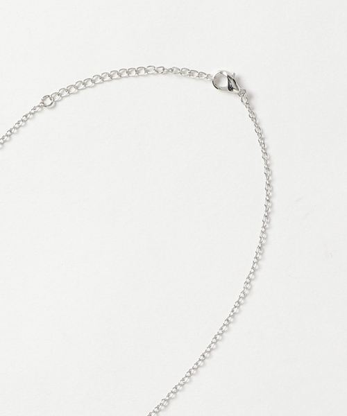 BOBISSH（ボビッシュ）の「【MK】クローバー モチーフネックレス（ネックレス・レディース・シルバー/ゴールド/シルバー系その他/ゴールド系その他・FREE）」の5枚目の写真