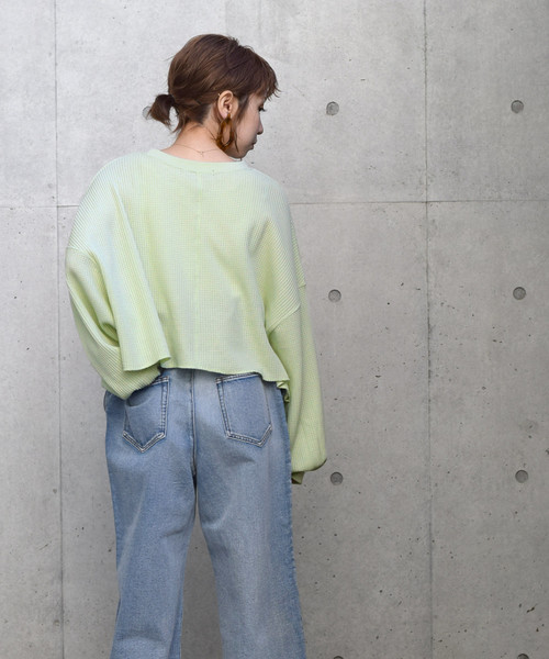 w closet(ダブルクローゼット)の「ワッフルワイドクロップドプルオーバー(Tシャツ/カットソー・レディース・アイボリー/ラベンダー/グリーン系その他・FREE)」の14枚目の写真