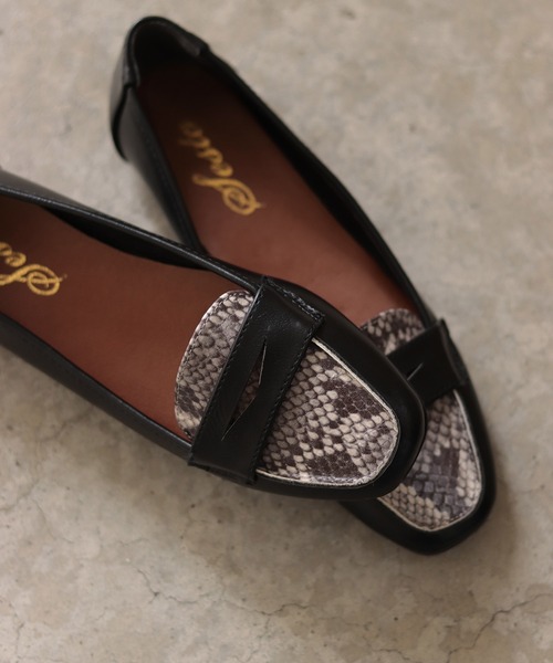 SESTO（セスト）の「スクエアトゥコインローファーパンプス（ローファー・レディース・ブラック/パイソン/レオパード/キャメル/シルバー/チェック/ホワイト・22.5cm/23.5cm/24.5cm/25.5cm/23.0cm/24.0cm/22.0cm）」の7枚目の写真