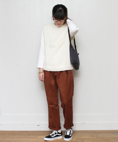 THIBAULT VAN DER STRAETE（ティボー・ヴァン・ダル・ストラット）の「THIBAULT  VAN DER STRAETE / ティボーヴァンダルスラット　ニットベスト KNIT VEST（ベスト・レディース・ブルー/アイボリー/ボルドー/タン・S）」の19枚目の写真