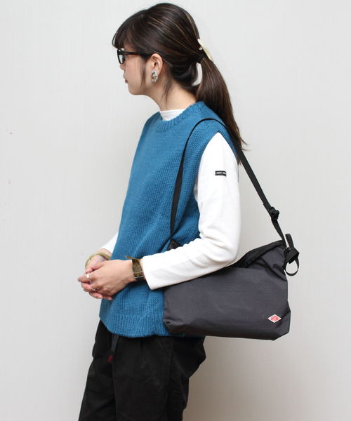 THIBAULT VAN DER STRAETE（ティボー・ヴァン・ダル・ストラット）の「THIBAULT  VAN DER STRAETE / ティボーヴァンダルスラット　ニットベスト KNIT VEST（ベスト・レディース・ブルー/アイボリー/ボルドー/タン・S）」の16枚目の写真