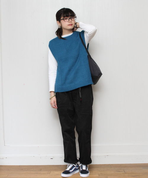 THIBAULT VAN DER STRAETE（ティボー・ヴァン・ダル・ストラット）の「THIBAULT  VAN DER STRAETE / ティボーヴァンダルスラット　ニットベスト KNIT VEST（ベスト・レディース・ブルー/アイボリー/ボルドー/タン・S）」の18枚目の写真