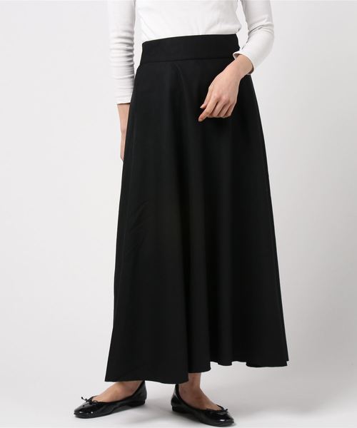 MILKFED.（ミルクフェド）の「FLARE SKIRT（スカート・レディース・ブラック/ベージュ/レッド/ブルー・ONE SIZE）」の2枚目の写真