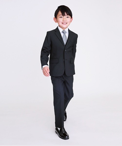 COMME CA ISM（コムサイズム）の「【セットアップ対応】フォーマル テーラードジャケット(110-130cm)（スーツジャケット・キッズ・ブラック・110cm/120cm/130cm）」の2枚目の写真