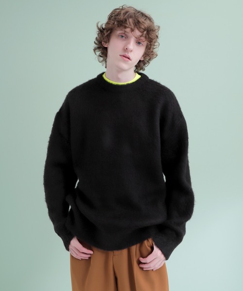 EMMA CLOTHES(エマクローズ)の「オーバーサイズモヘアーライクニット(ニット/セーター・メンズ・ブラック/ベージュ/グリーン・FREE)」の7枚目の写真
