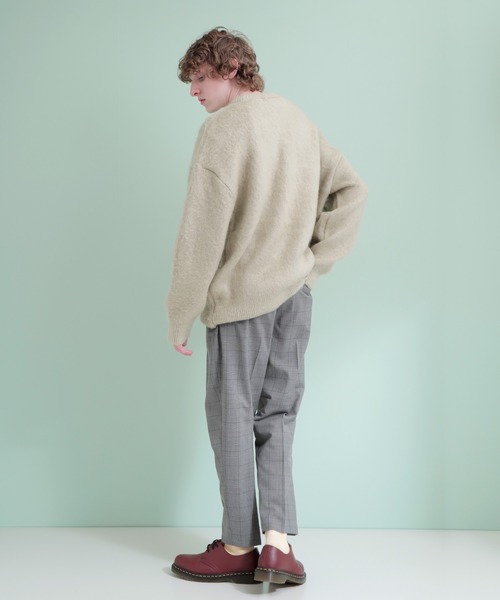 EMMA CLOTHES(エマクローズ)の「オーバーサイズモヘアーライクニット(ニット/セーター・メンズ・ブラック/ベージュ/グリーン・FREE)」の13枚目の写真