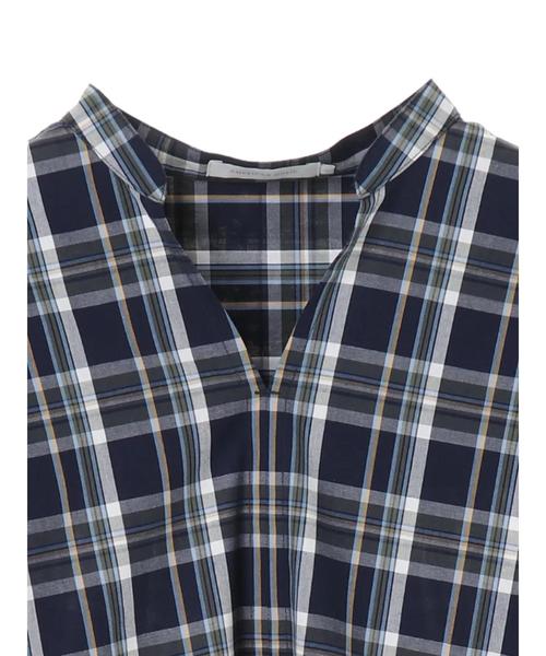 AMERICAN HOLIC（アメリカンホリック）の「スキッパードルマンバックタックシャツ ＊（シャツ/ブラウス・レディース・ネイビー/オフホワイト/その他5/ストライプ/ライトベージュ/ホワイト系その他6/ホワイト系その他7/ブルー系その他4/ブルー系その他5・M/L）」の19枚目の写真