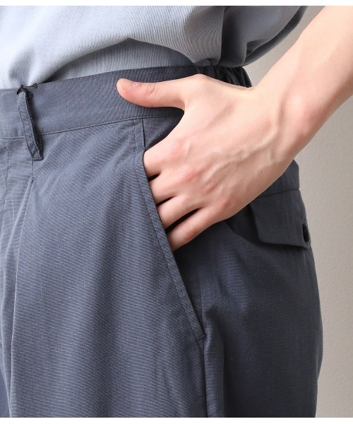 JUNRED（ジュンレッド）の「【セットアップ可能】エアリーストレッチワイドパンツ（スラックス・メンズ・ホワイト/ブラウン/ブルー・S/M/L）」の14枚目の写真