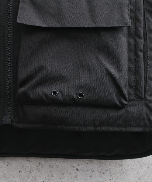 AVIREX（アヴィレックス）の「【PDW 】ガードベスト/GUARD VEST　6692006（ダウンベスト・メンズ・ブラック・M/L/XL/XXL）」の9枚目の写真