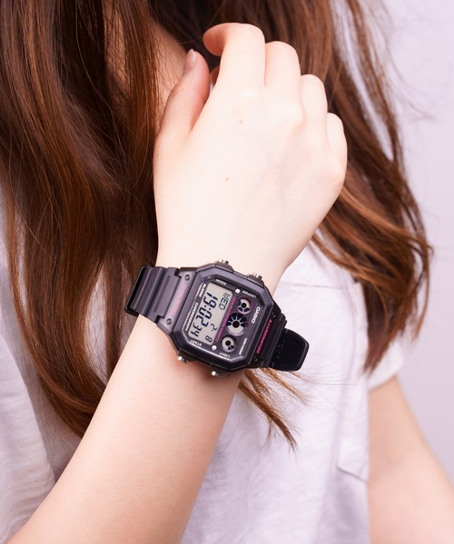 CASIO(カシオ)の「★CASIO(カシオ)★ワールドタイム デジタル(デジタル腕時計・メンズ・ブルー/グレー/ブラック系その他/レッド/ブラック・FREE)」の1枚目の写真