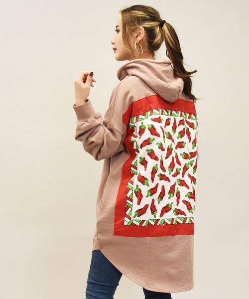 LEAD（リード）の「バンダナremakeBIG SWEAT チュニックPK（パーカー・レディース・ライトアッシュグレー/ミント/ピンク系その他2/ピンク系その他3/イエロー系その他2/パープル系その他2/ブラック/イエロー系その他・FREE）」の15枚目の写真