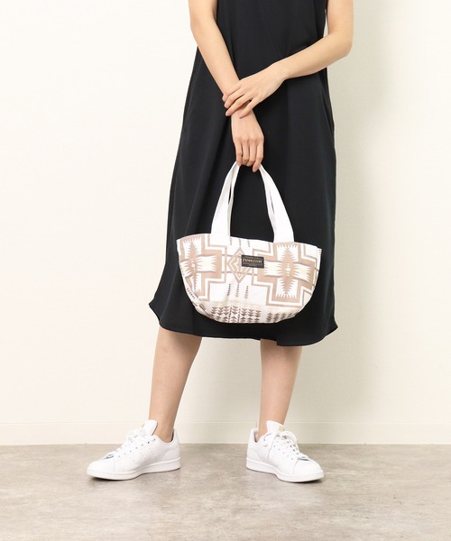 PENDLETON(ペンドルトン)の「【 PENDLETON / ペンドルトン 】 PRINT LUNCH TOTE / ペンドルトン ランチトートバッグ ハンドバック(トートバッグ・メンズ・カーキ/ベージュ/グリーン・FREE)」の2枚目の写真
