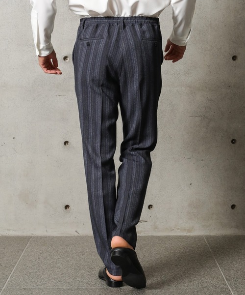 MEN'S BIGI（メンズビギ）の「アムンゼンマルチストライププリント パンツ（スラックス・メンズ・ネイビー/ブラウン・01/02/03/04）」の16枚目の写真