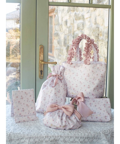 Maison de FLEUR（メゾンドフルール）の「チューリップ巾着（ポーチ