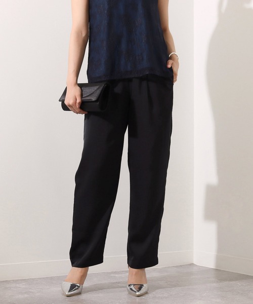 AULI（アウリィ）の「【低身長向けサイズ】サテンリラックスパンツ（その他パンツ・レディース・ブラック/ブルーグリーン/グレイッシュベージュ・XS）」の2枚目の写真