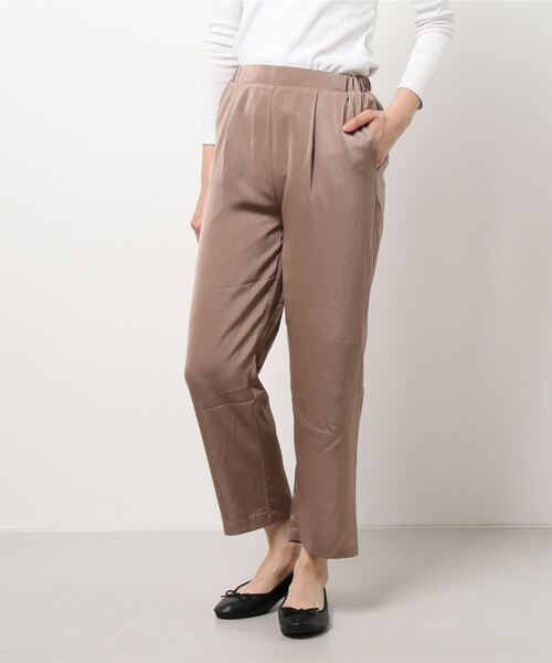 AULI（アウリィ）の「【低身長向けサイズ】サテンリラックスパンツ（その他パンツ・レディース・ブラック/ブルーグリーン/グレイッシュベージュ・XS）」の7枚目の写真