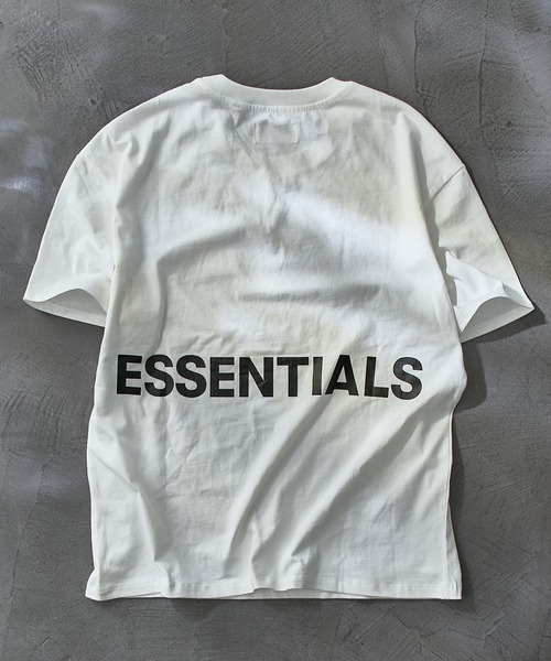FOG ESSENTIALS（エフオージーエッセンシャルズ）の「【FOG ESSENTIALS/エフオージーエッセンシャルズ】Boxy Graphic/ボクシー グラフィック プリントTシャツ/ユニセックス（Tシャツ/カットソー・メンズ・ホワイト/ブラック/グレー・SMALL/MEDIUM/LARGE/X-LARGE）」の9枚目の写真