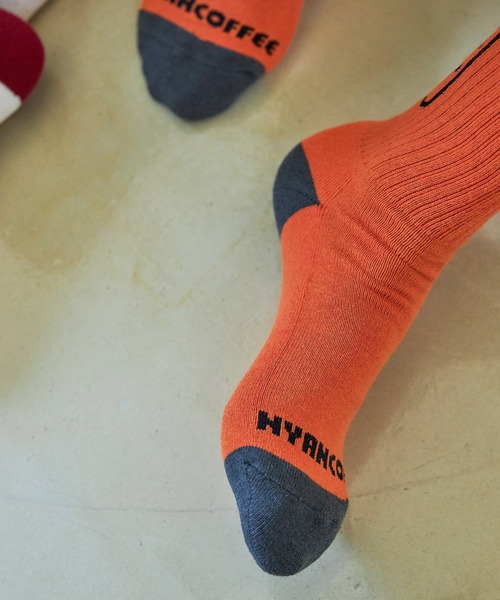 AlexanderLeeChang（アレキサンダーリーチャン）の「AlexanderLeeChang アレキサンダーリーチャン / NYANCOFFEE SOCKS ニャンコーヒーソックス 靴下 / AC052120（ソックス/靴下・メンズ・ホワイト/ブラウン/オレンジ・FREE）」の11枚目の写真